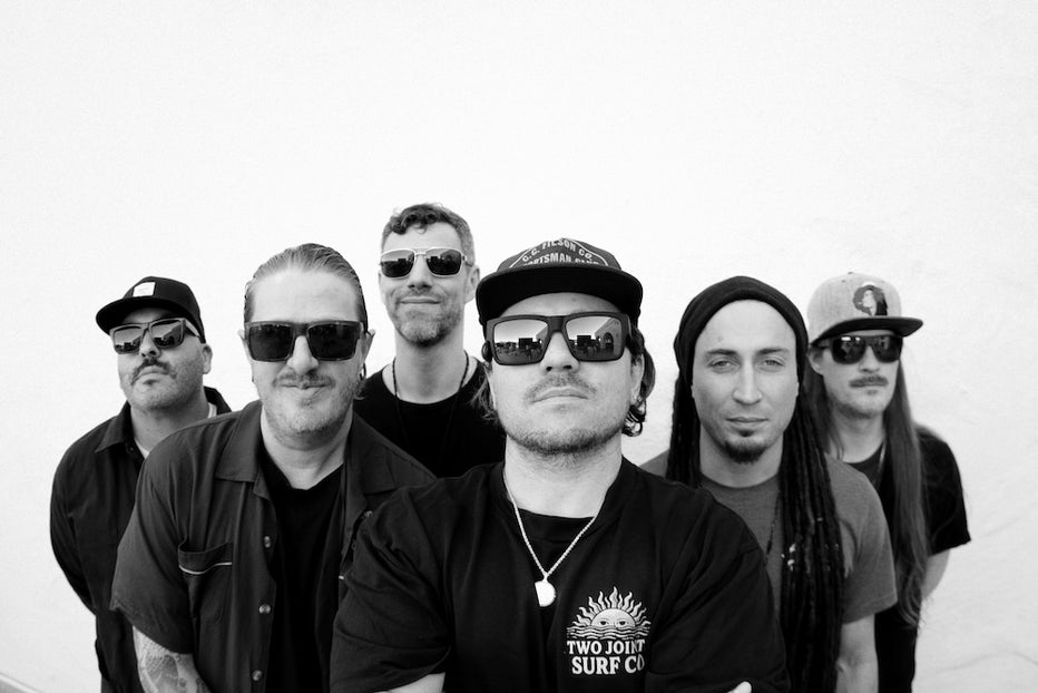 About Us – The Elovaters